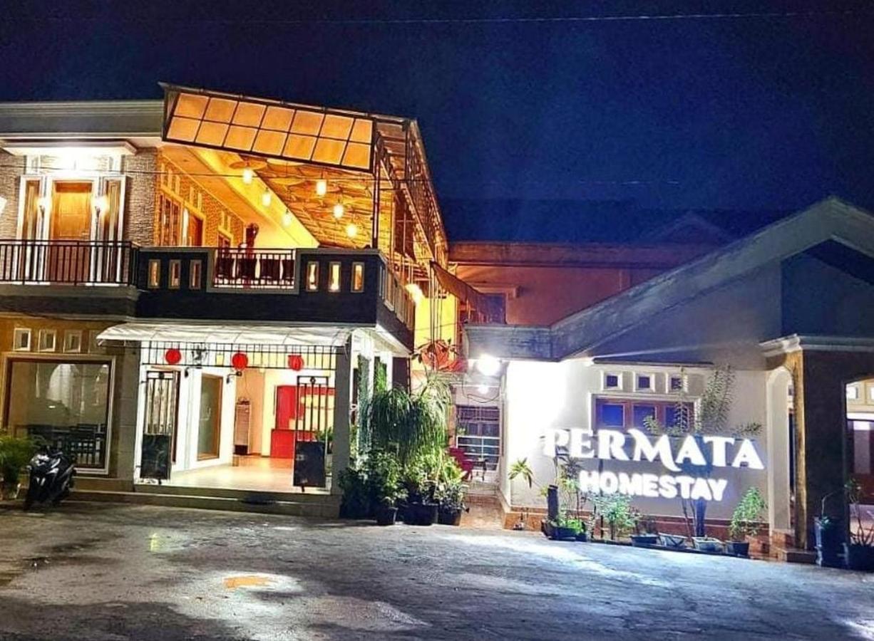 Permata Homestay Kotamobagu Mitra Reddoorz Екстер'єр фото