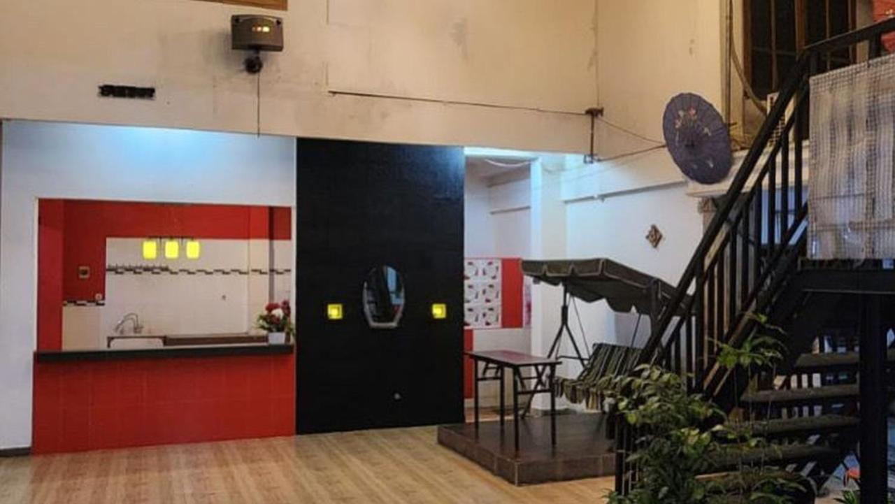 Permata Homestay Kotamobagu Mitra Reddoorz Екстер'єр фото