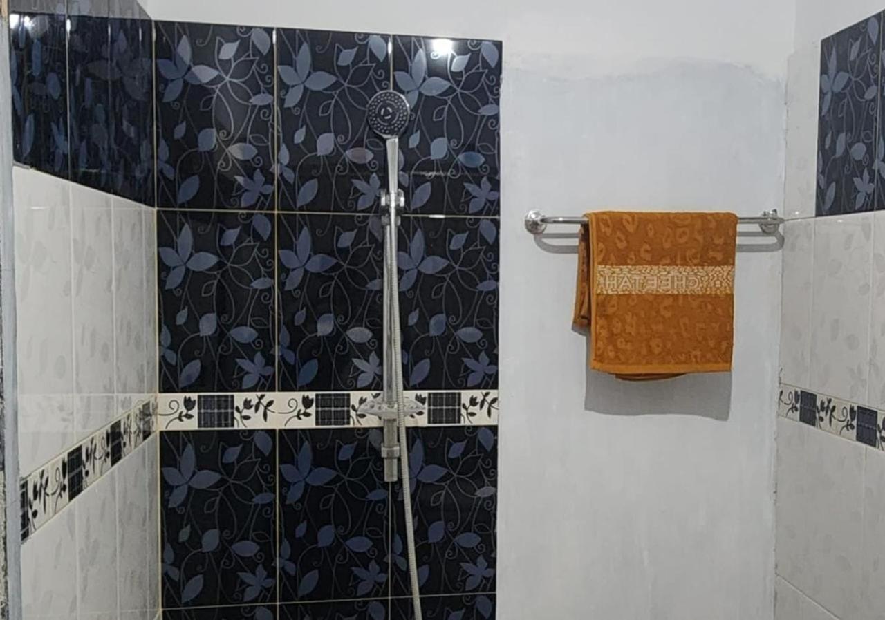 Permata Homestay Kotamobagu Mitra Reddoorz Екстер'єр фото